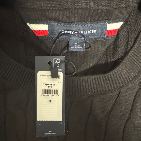 Tommy Hilfiger Men's Black Ribbed Crewneck Sweater - Picture 2 of 5